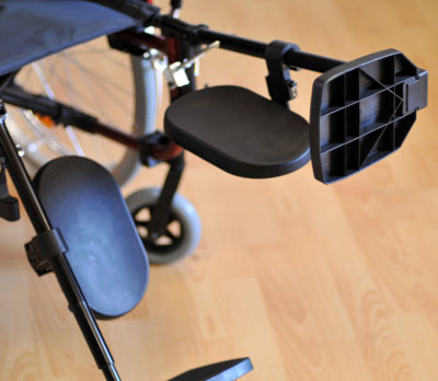 Инвалидная коляска - кресло кресло FS205LHQ алюминиевая конструкция