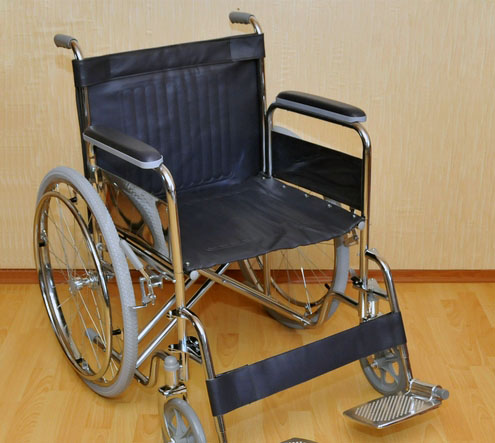 Инвалидная коляска - кресло FS975