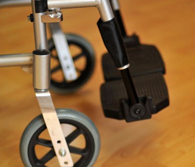 Инвалидная коляска - кресло кресло FS101А-46 на электрическом приводе