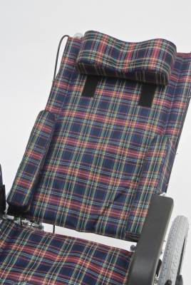 Инвалидная коляска — кресло FS203BJ со стальной рамой