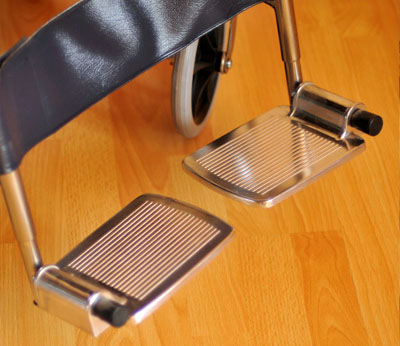 Инвалидная коляска - кресло кресло FS874 со стальной рамой