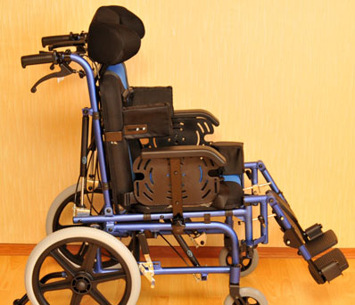 Инвалидная коляска - кресло кресло FS958LBHP-32 детская